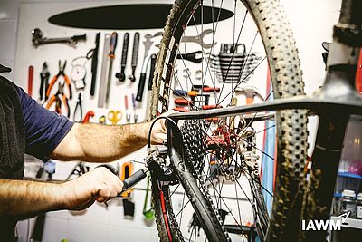 Fahrradmechaniker_IAWM